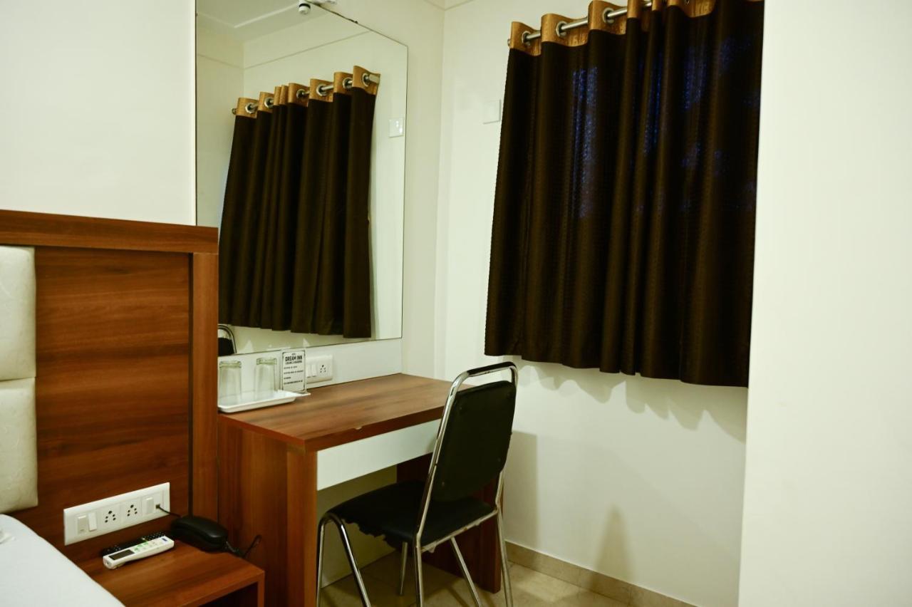 Hotel Diamora Residency Thane Dış mekan fotoğraf
