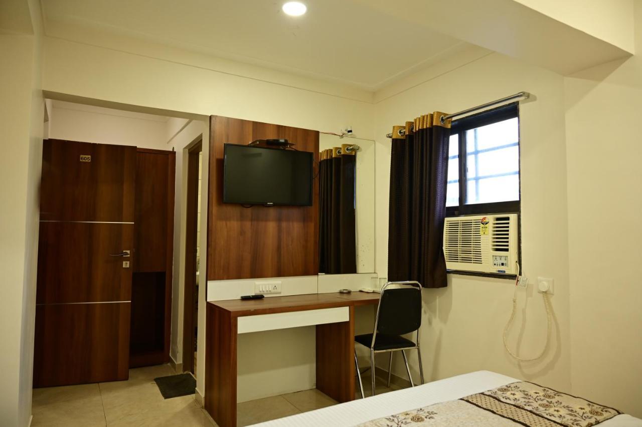 Hotel Diamora Residency Thane Dış mekan fotoğraf