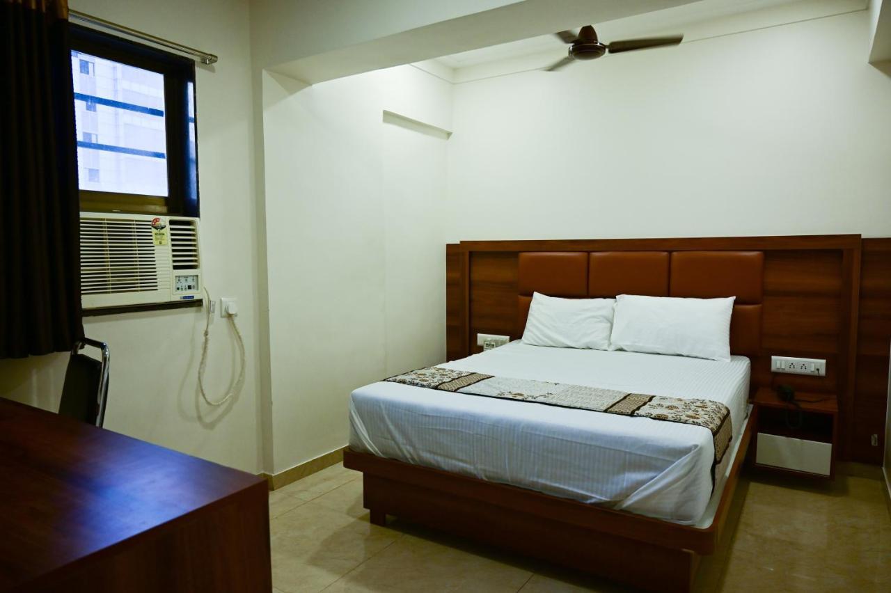 Hotel Diamora Residency Thane Dış mekan fotoğraf